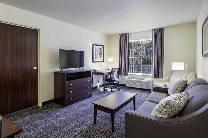 Cobblestone Inn & Suites - Brookville