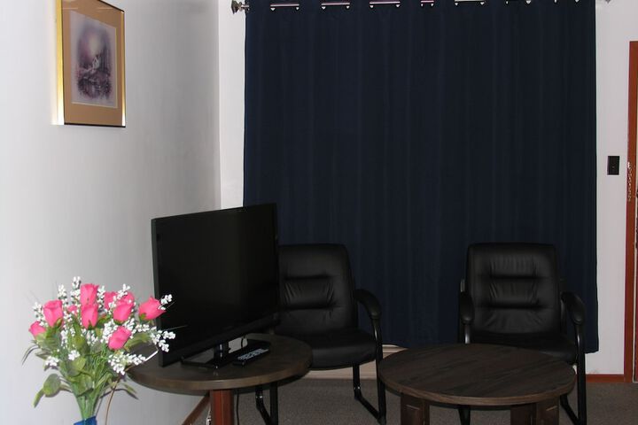 Room 34 of 42