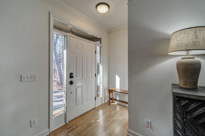 Luxury Mountain Home in Big Canoe! Golf / Lake / EV / Game Room!