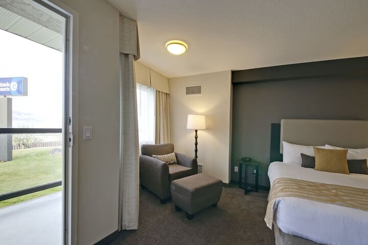 Room 21 of 81