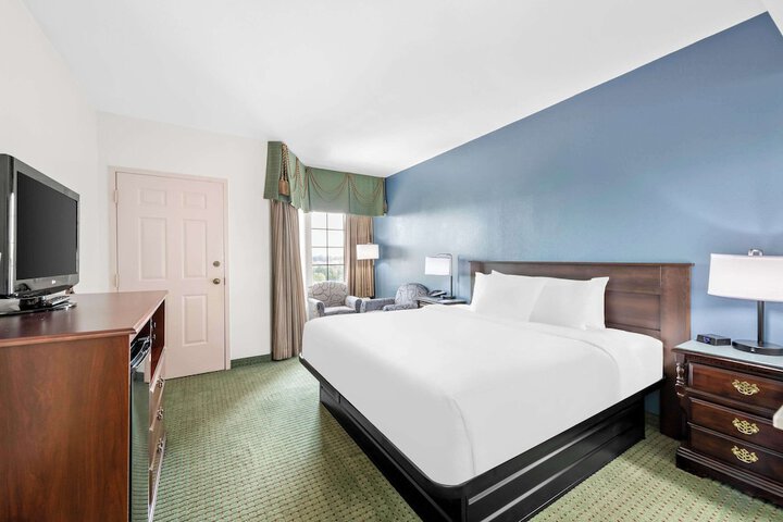 Room 61 of 73