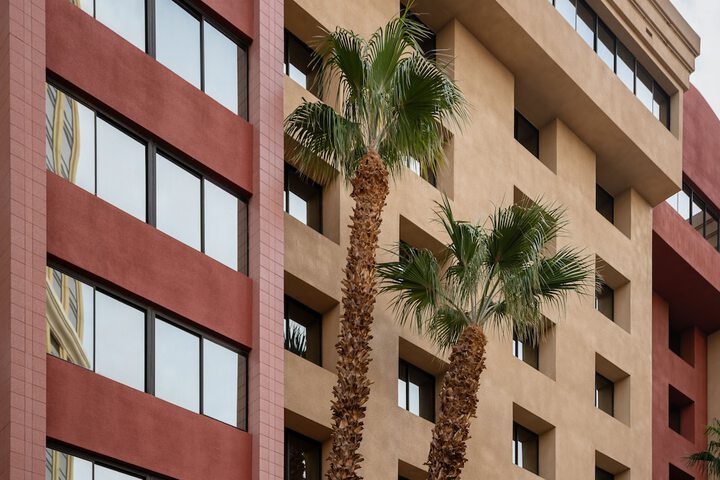 Hotel 3 of 130