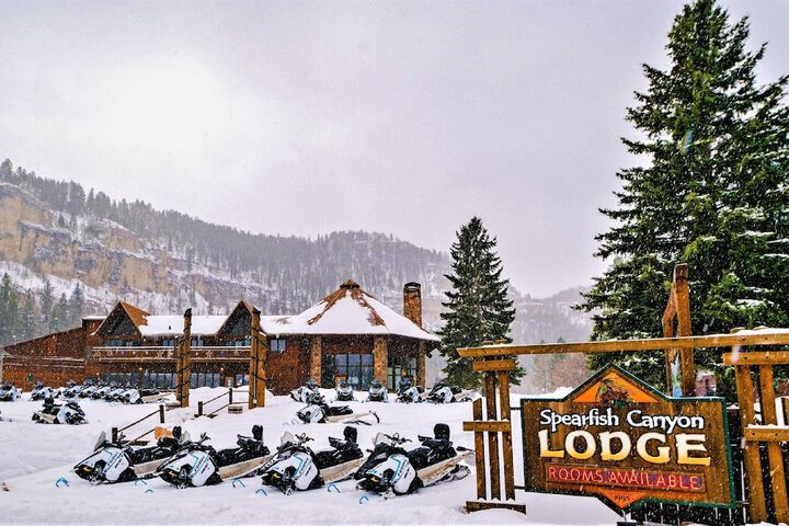 Spearfish Canyon Lodge