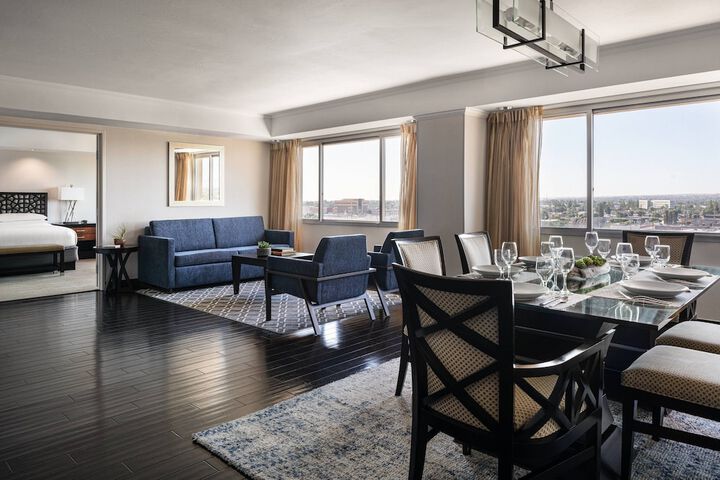 Room 21 of 49