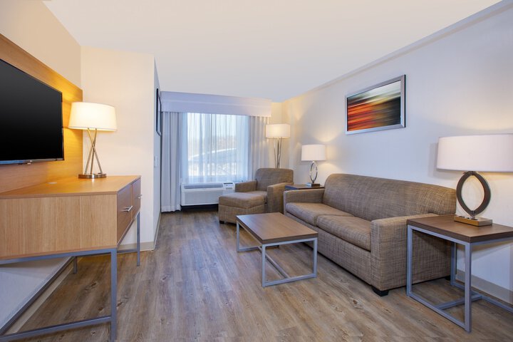 Holiday Inn Morgantown - University Area by IHG