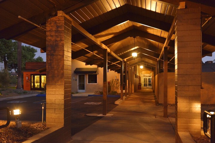Carlton Oaks Lodge an Ascend Collection Hotel