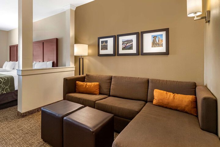 Comfort Suites Kyle