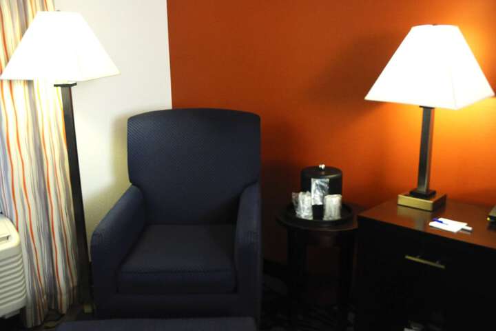 Room 26 of 48