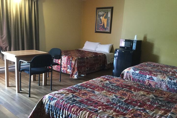 Room 32 of 45