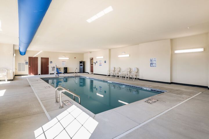 Pool 7 of 75