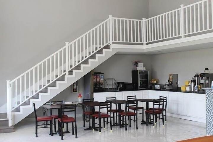 Rodeway Inn Jackson Northwest