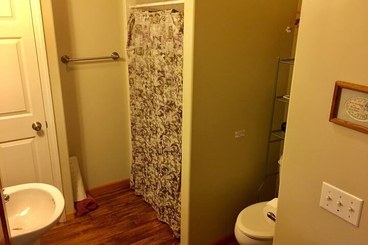 Room 17 of 79