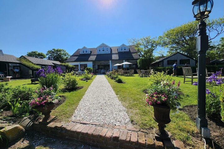 Summer House Hotel