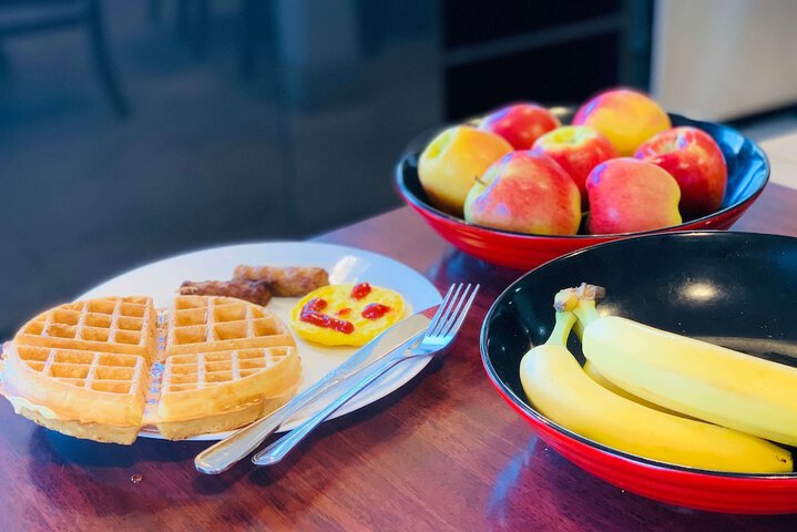 Breakfast/Coffee Service 36 of 44