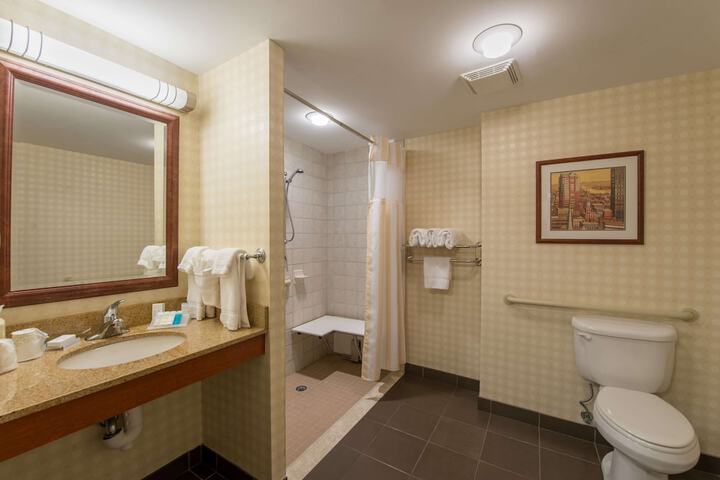 Hilton Garden Inn Manchester Downtown