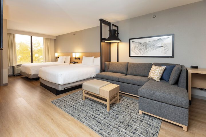 Room 16 of 31