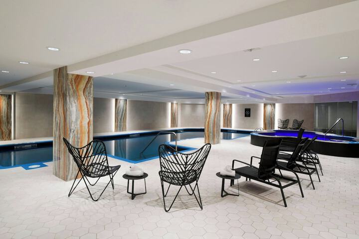 Sheraton Laval Hotel