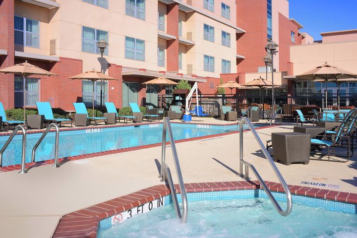Residence Inn by Marriott Dallas Plano / The Colony