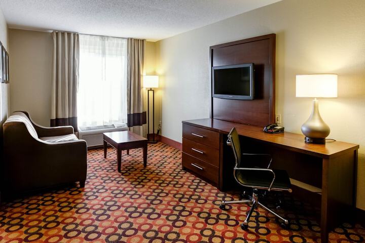 Room 17 of 35