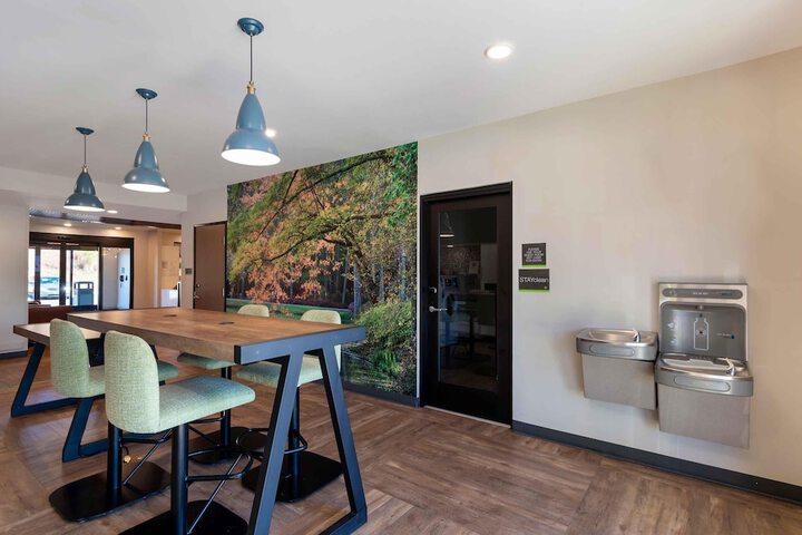 Extended Stay America Premier Suites Atlanta Newnan