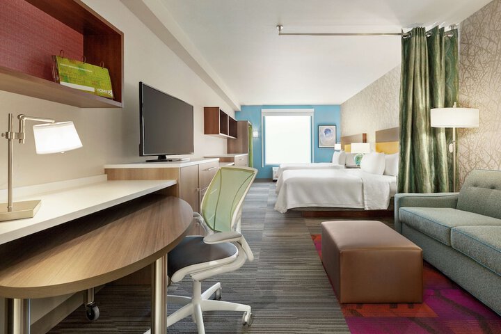 Room 14 of 37