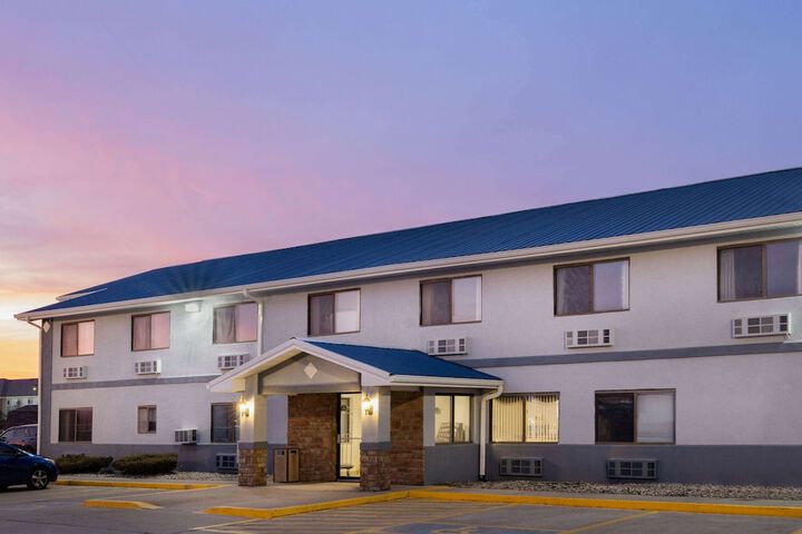 Super 8 by Wyndham Danville