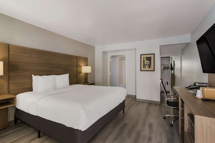 Room 47 of 55