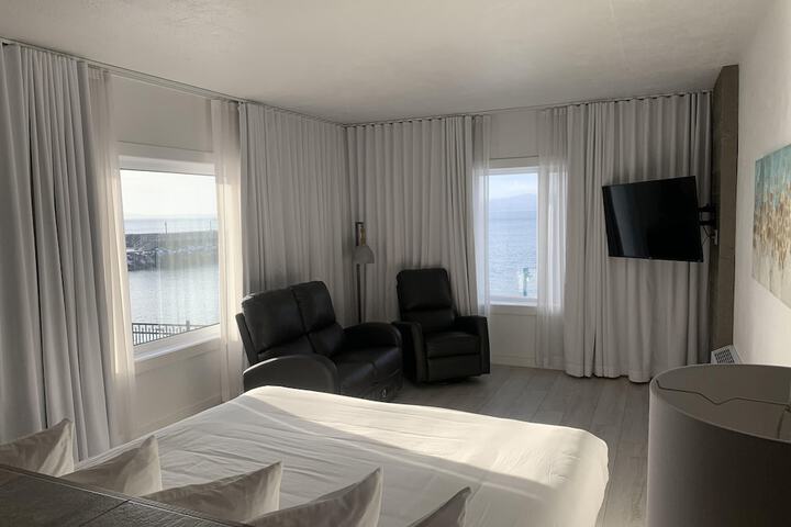 Room 17 of 31