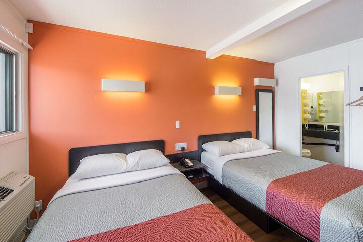 Motel 6 Cranbrook BC