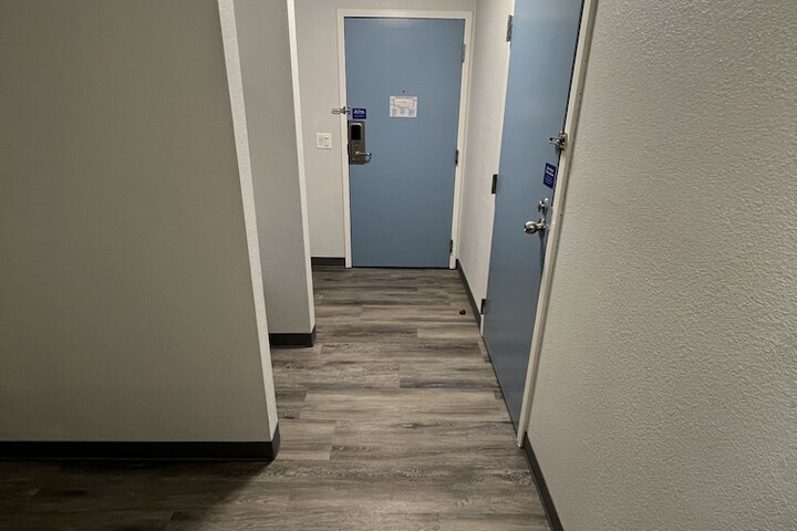Room 19 of 27