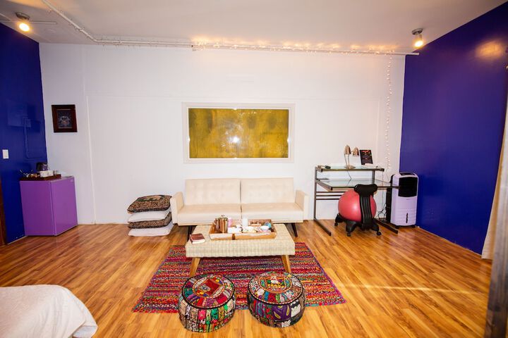 Room 33 of 54
