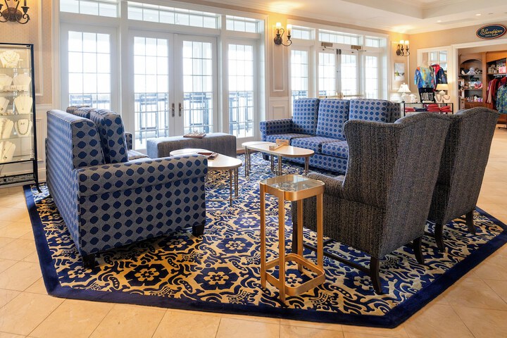 Madison Beach Hotel
