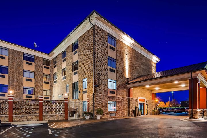 Best Western Plus Pineville-Charlotte South