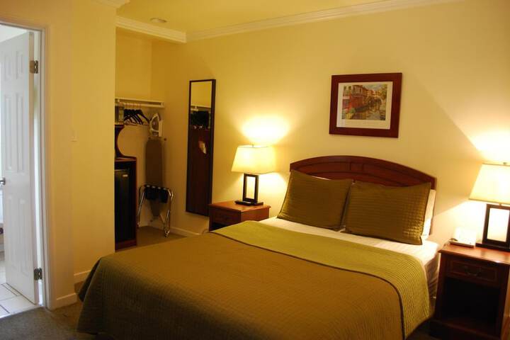 Room 49 of 60