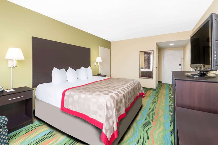 Room 19 of 26