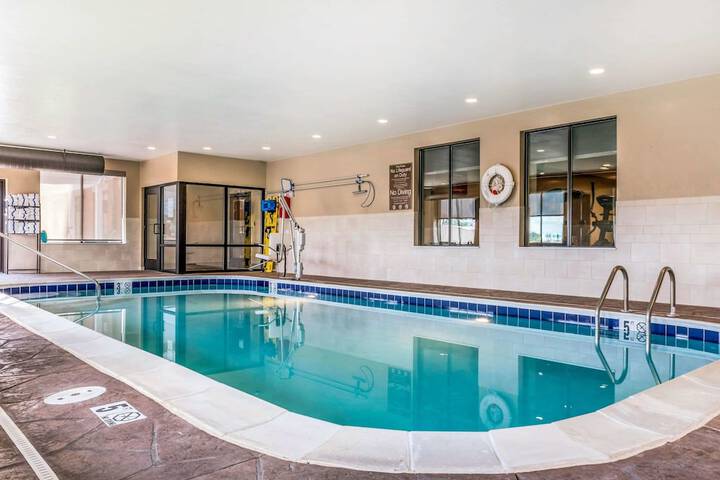 Pool 6 of 40