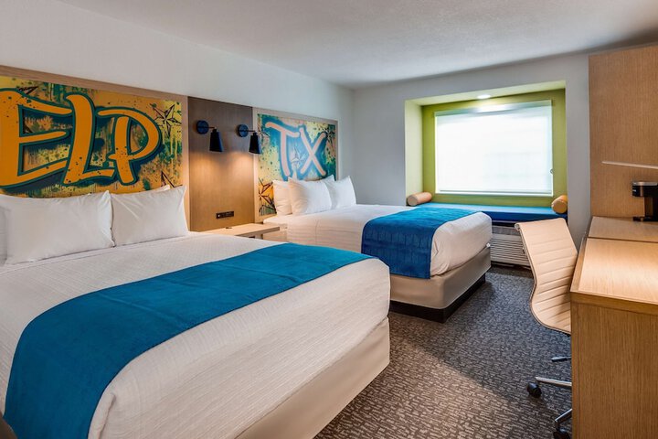 Room 12 of 25