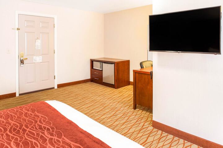 Room 63 of 85