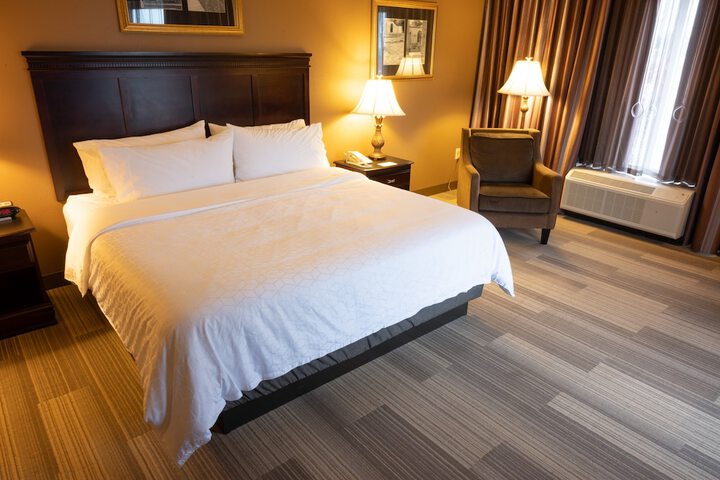 Holiday Inn Express & Suites Tuscaloosa-University by IHG