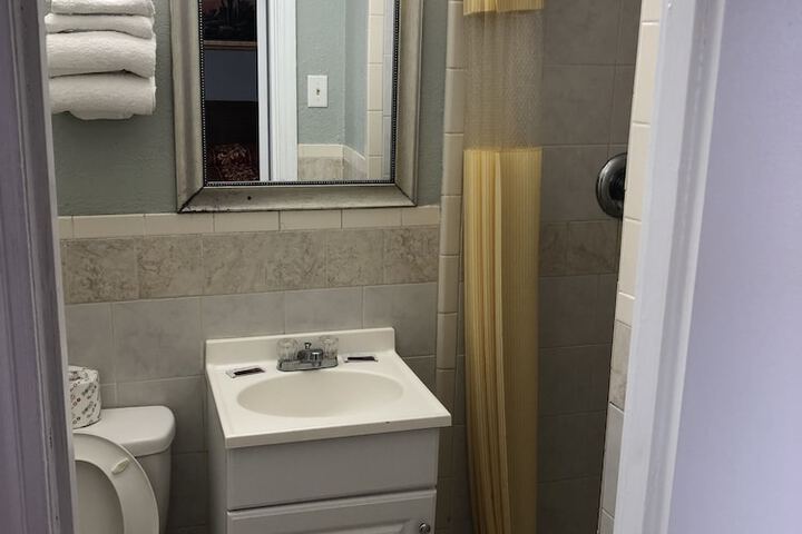 Room 19 of 24