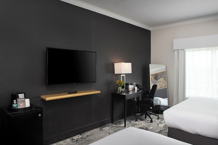 Room 53 of 91
