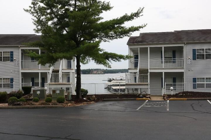 Hotel 3 of 30