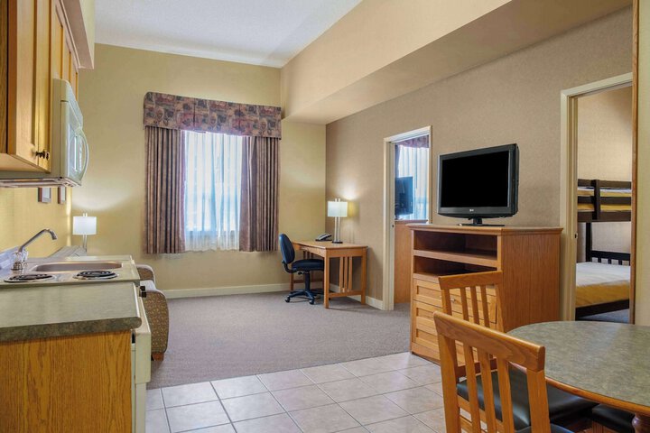 Room 16 of 56