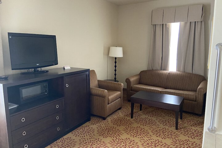 Holiday Inn Express & Suites Silt-Rifle by IHG