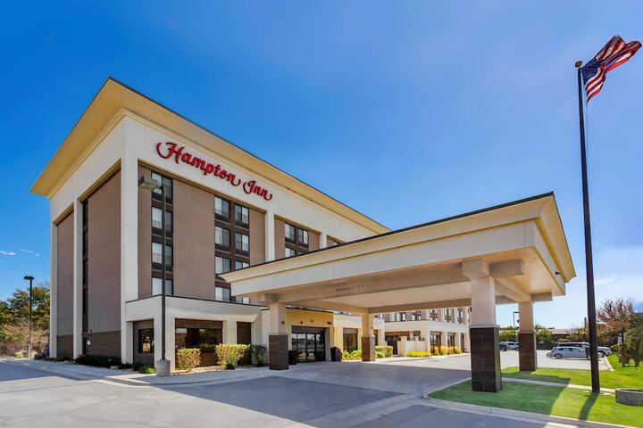 Hotel 2 of 58