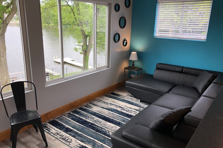 Room 52 of 118