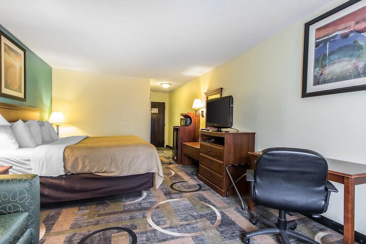 Room 12 of 29