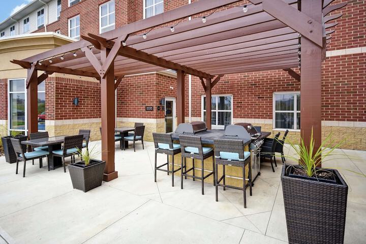 Homewood Suites by Hilton Cincinnati-Milford
