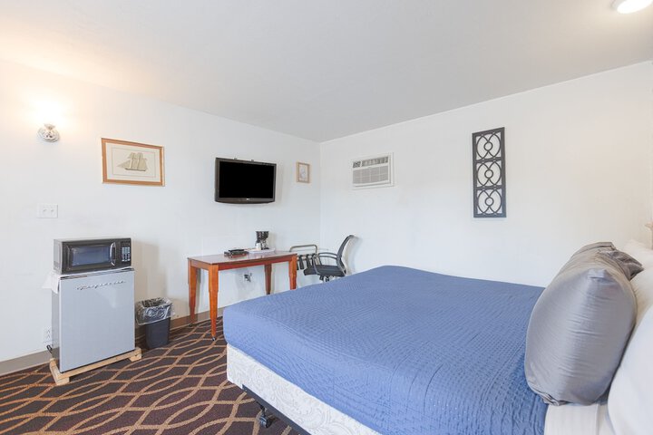 Room 52 of 78