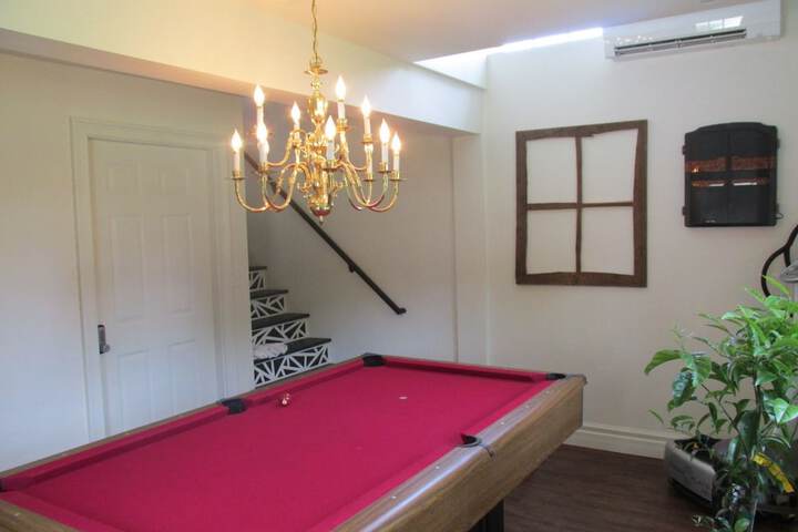Room 21 of 46